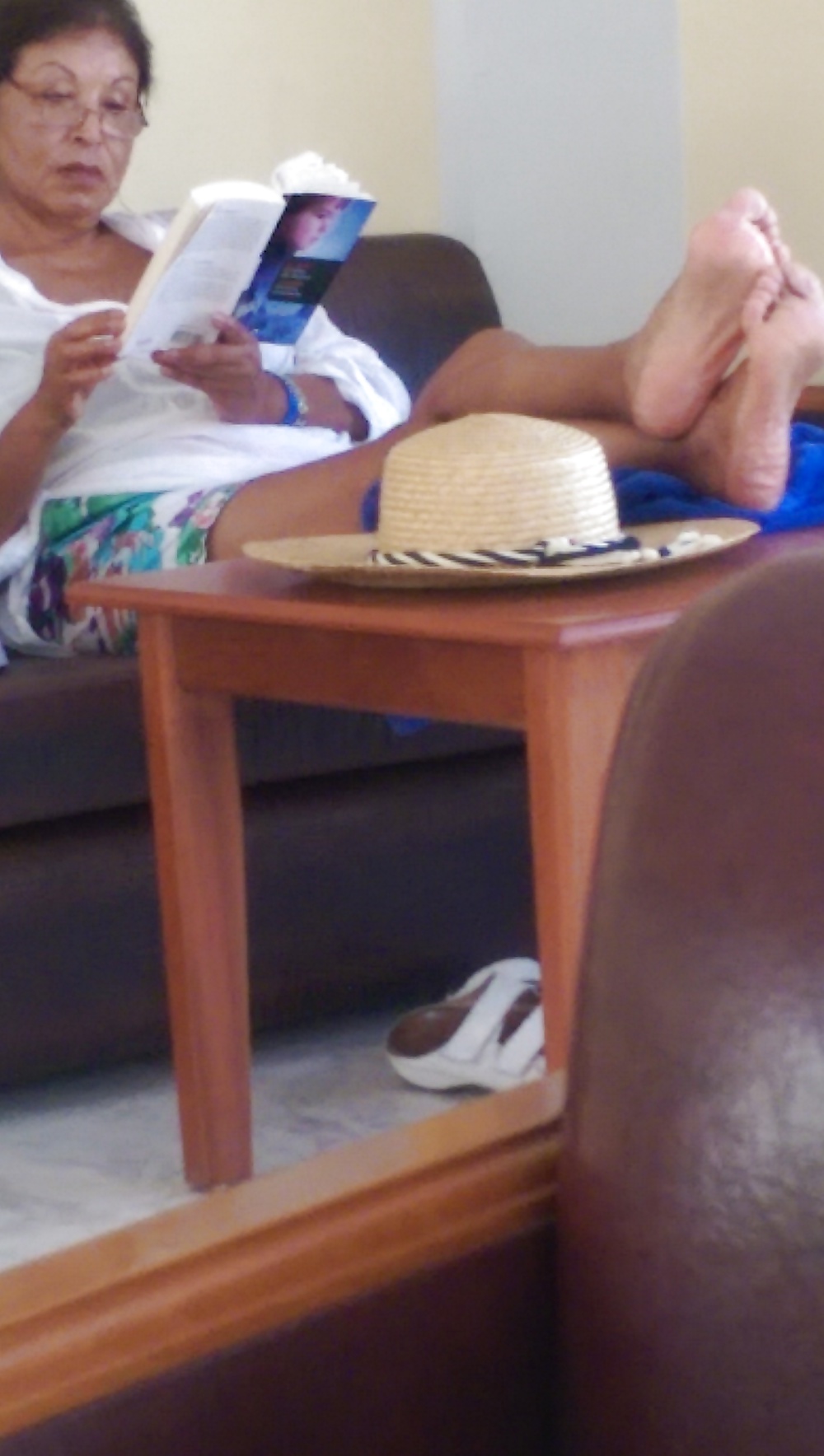 sexy feet soles on holiday porn pictures