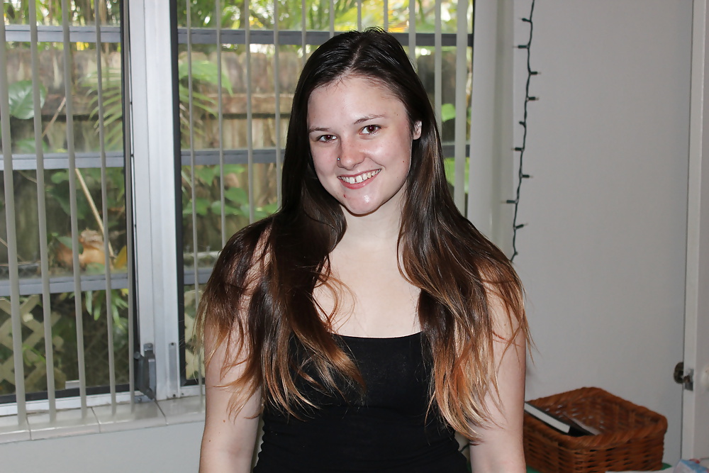 Gullible, Greedy, Golddiggers of Miami - Katie porn pictures