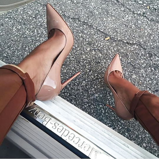 Hot Babes and Hardbodies porn pictures