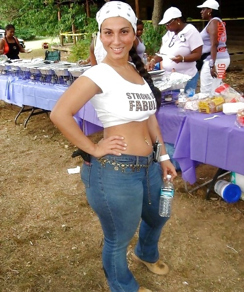 Vestidas e muito gostosas 18 - Dressed porn pictures