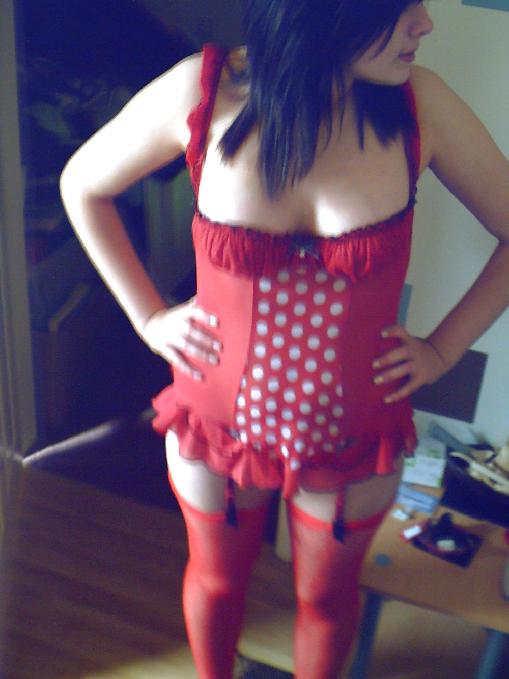 GIRLFRIENDS NEW LINGERIES porn pictures