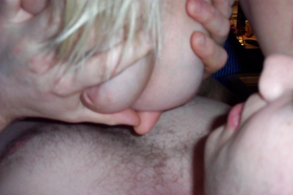 BLONDE SUCKING AND FUCKING porn pictures