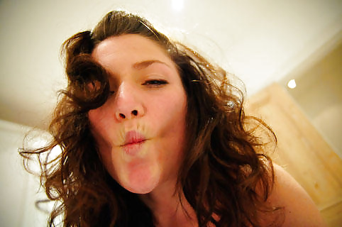 Pretty Brunette porn pictures