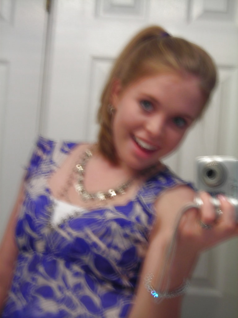 Teen brunette porn pictures