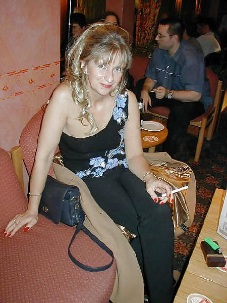 Smoking Women -Turm Me porn pictures
