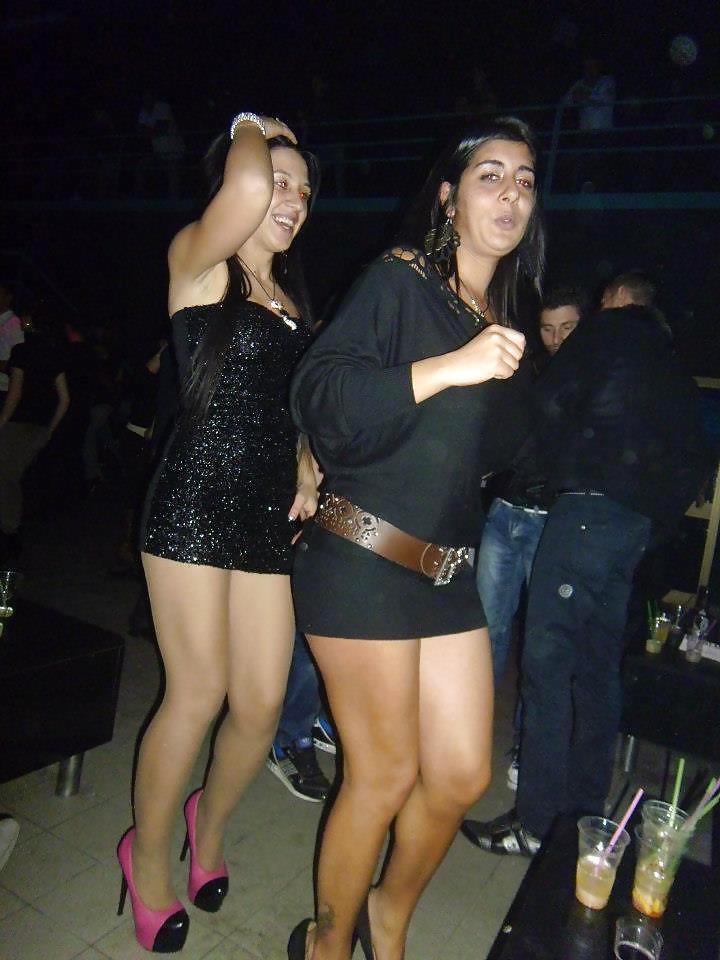 ALEXIA romanian prostitute in italy porn pictures