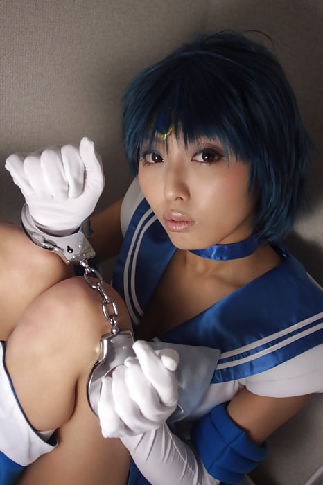 sexy sailor mercury cosplay porn pictures