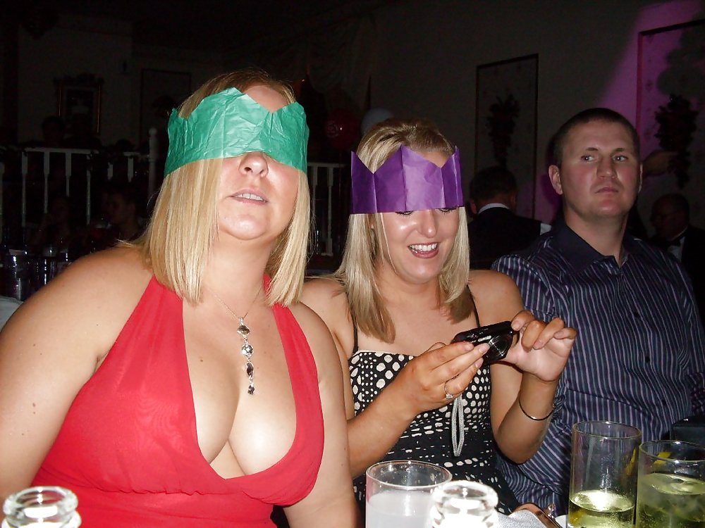 Teen cleavage porn pictures