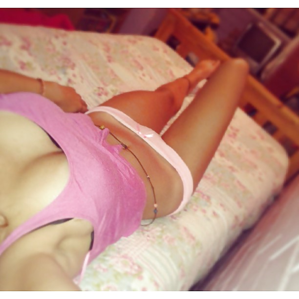 Beautiful & Horny teen # 29 porn pictures