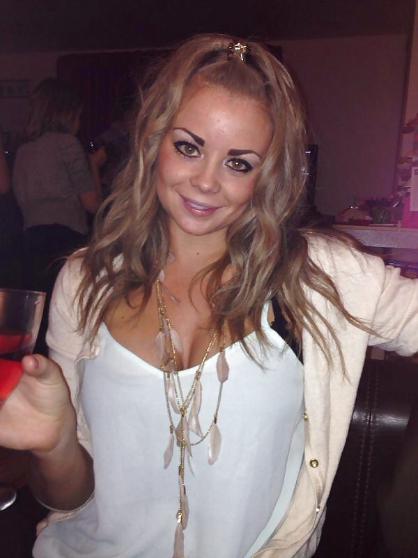 Magnificently Sexy Melissa porn pictures