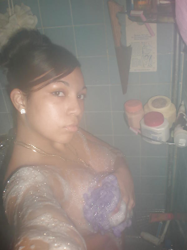 BLACK AMATEUR GIRLS - SELF PICS VIII porn pictures