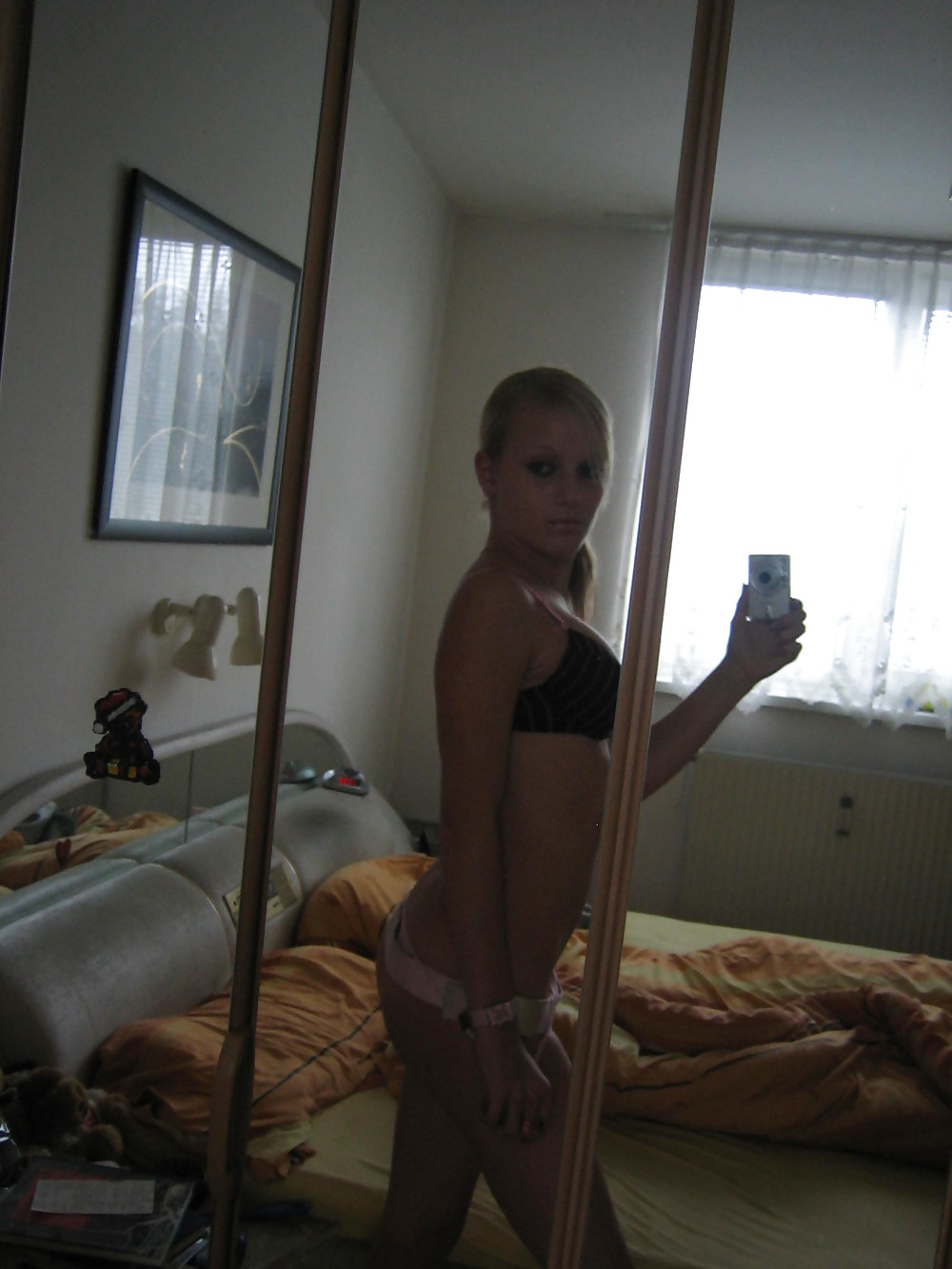 Nice Skinny Blonde Teen porn pictures