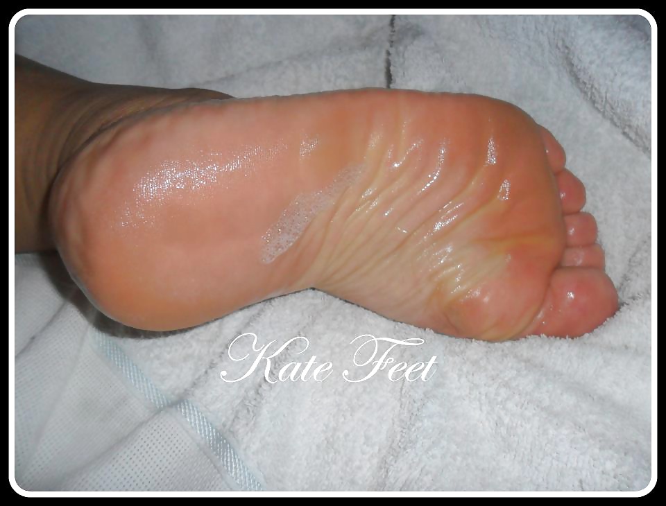 Kate feet porn pictures