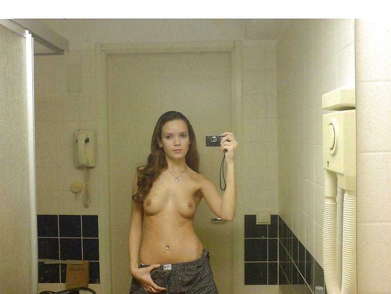 Selfshot teens 9 porn pictures