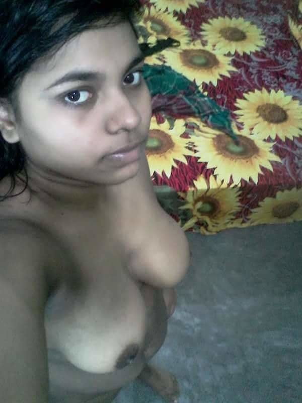 Chubby shy bengali girl - 30 Photos 