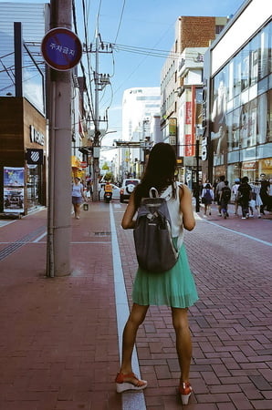 reup girls around the world welcome to asia            