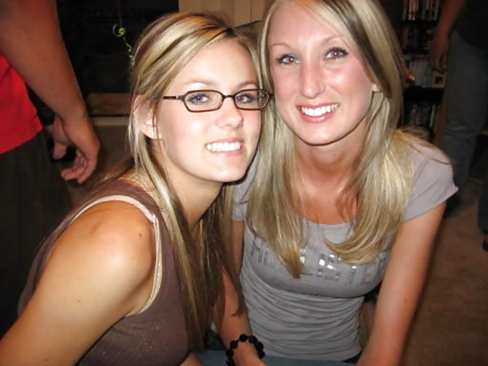 Pretty Amateur Typhanie 1 porn pictures