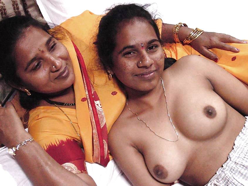 Desi aunties and mom naked — pic 13