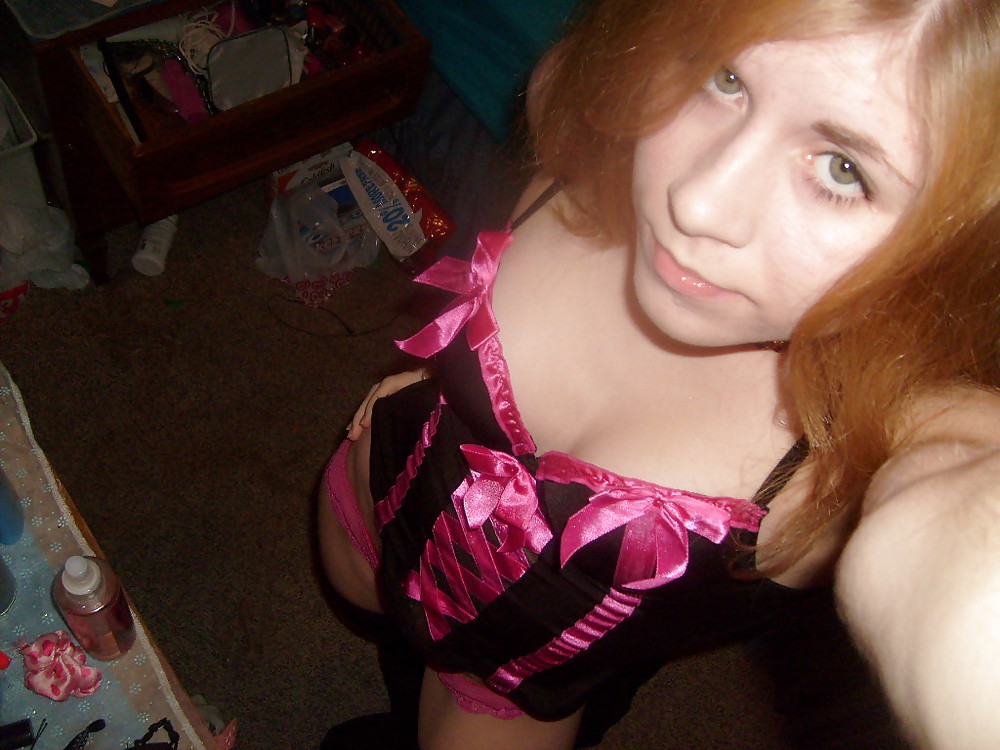 Amateur Elaine porn pictures
