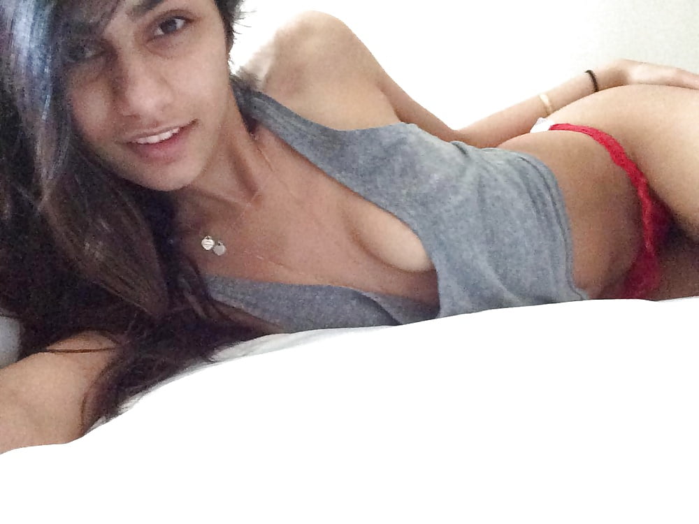 Mia Khalifa Pre Boob Job 41 Pics