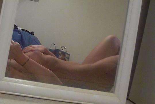 Selfshot 20 porn pictures