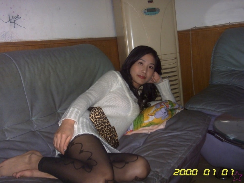 Asian Girl Exposed - 32 Photos 