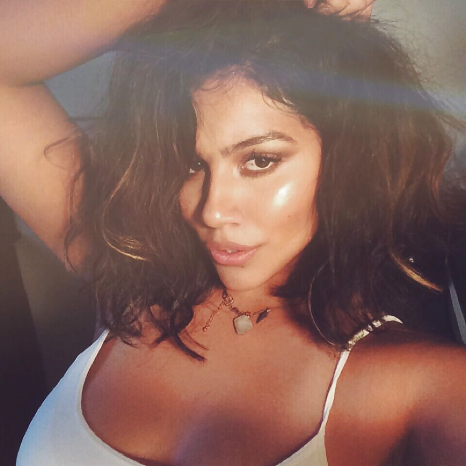 Sabs0ul Twitter and instagram whore porn pictures