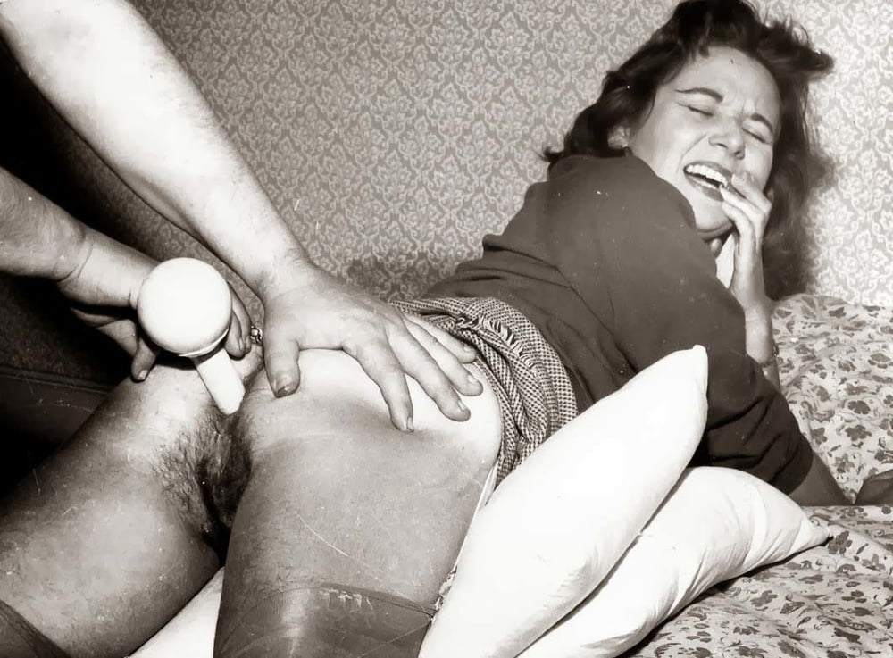 Amateur nude vintage masturbation photo pic
