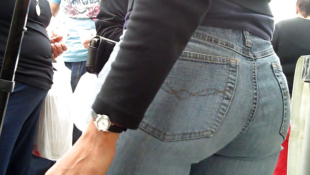 Nice ass & butts in jeans today porn pictures