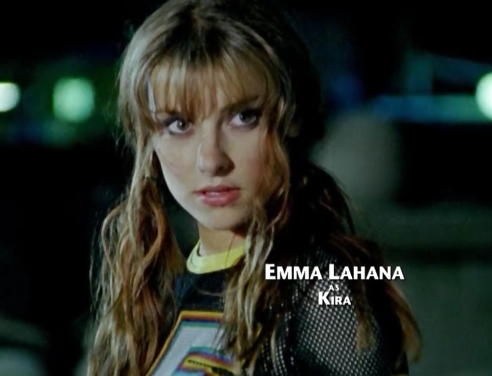 Power Rangers Actresses - Emma Lahana (Kira) .