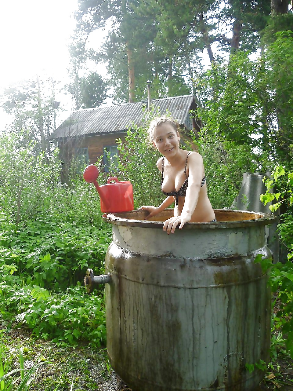 Natural Girl porn pictures