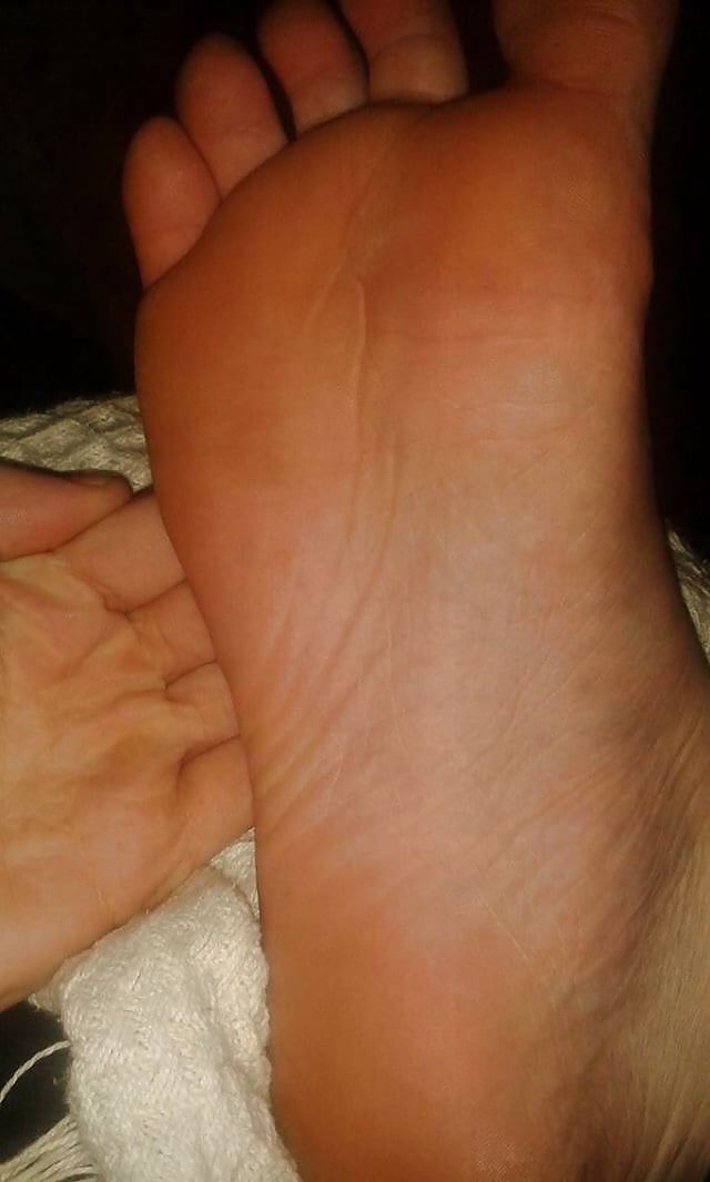 19 year old teen girl feet, soles porn pictures