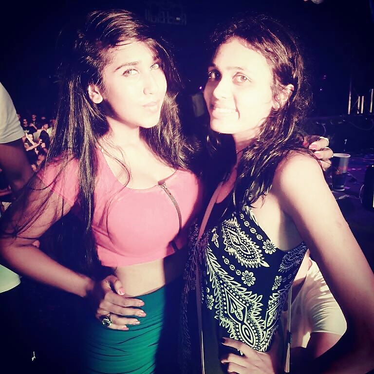 New Indian Hottie porn pictures