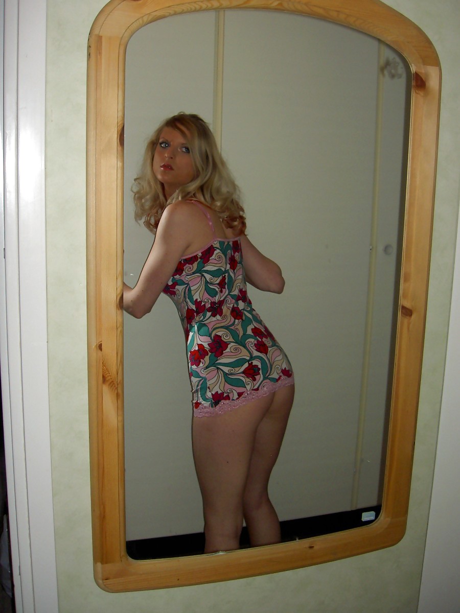 Amateur Girl #2 porn pictures