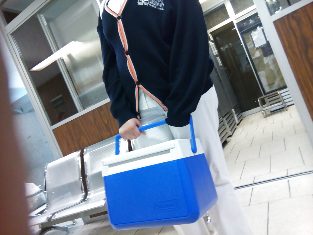 Nurse VPL Camel toe porn pictures