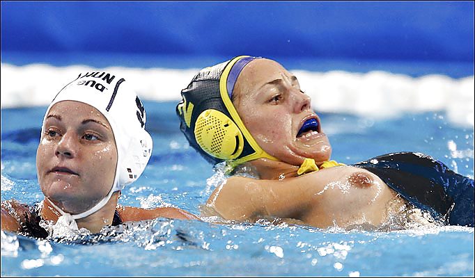 Water Polo nip slips porn pictures