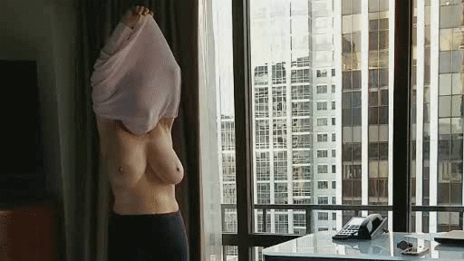 Hot mama in the city GIFs #59