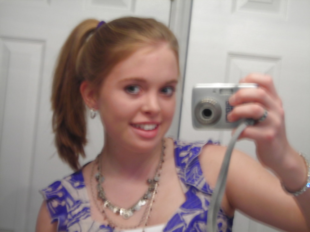 Teen brunette porn pictures