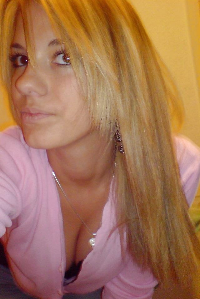 Southern Slavic Girls porn pictures