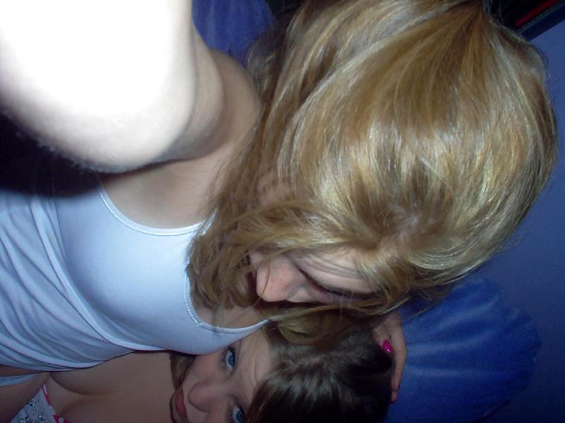 Selfshot 41 porn pictures