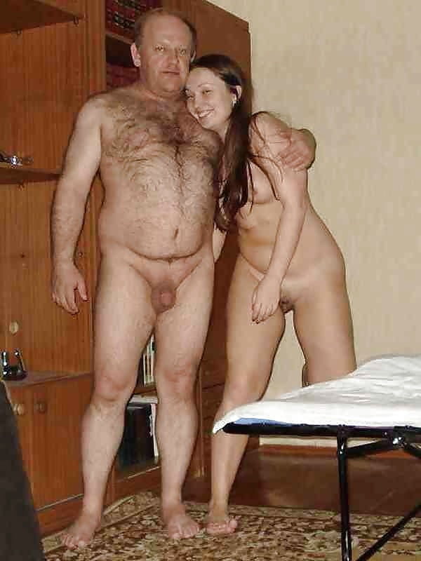 Incest Nudist