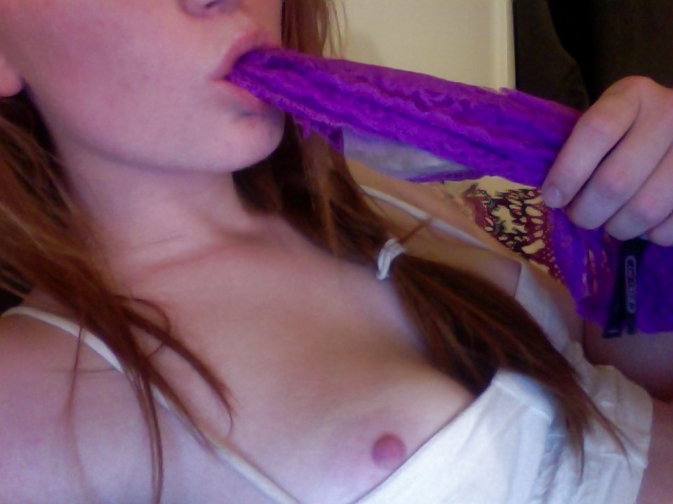 Hot Redhead Teen Self Shot Part4-4 porn pictures