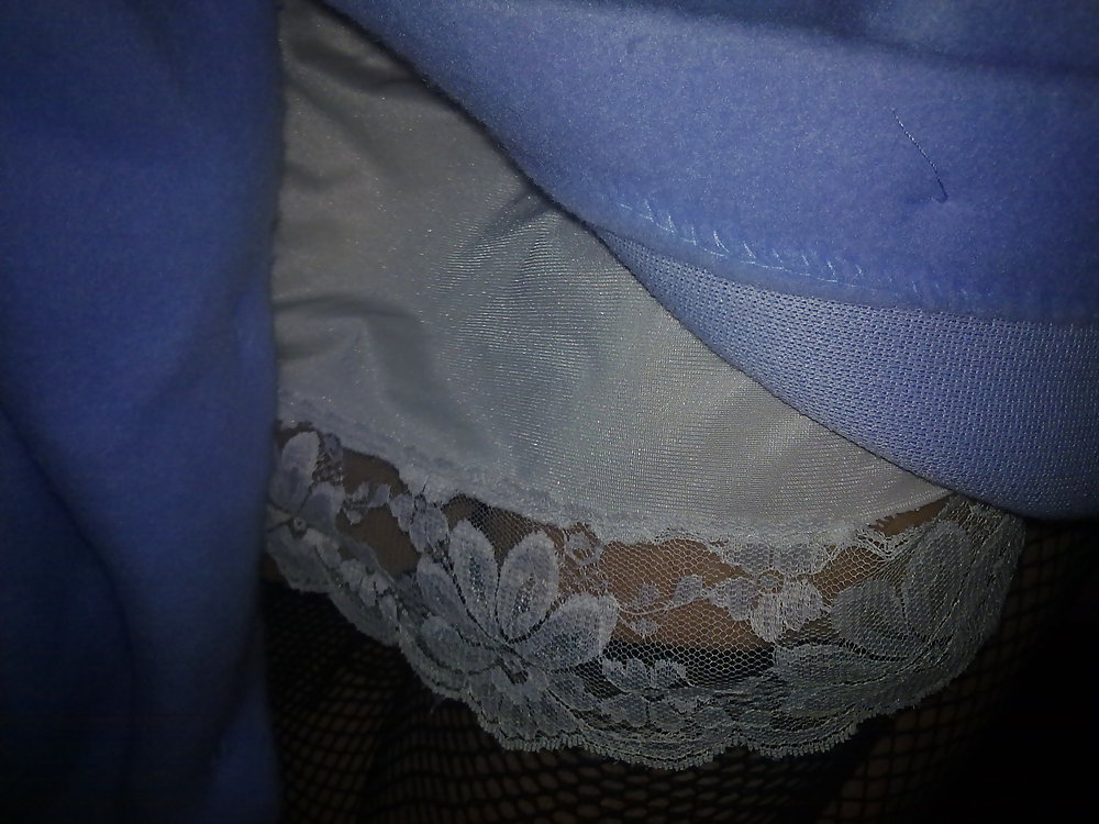 UPSKIRT porn pictures