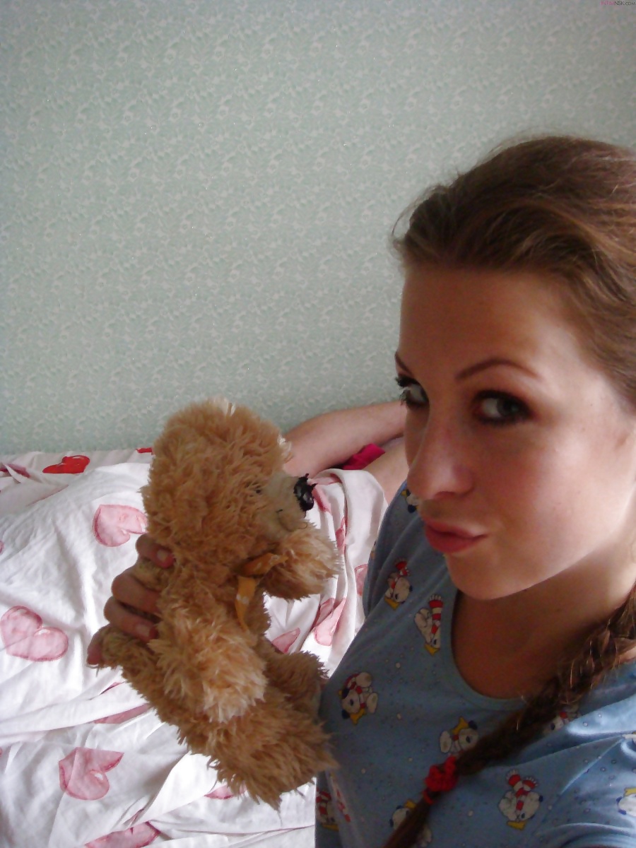 Found On The Web - 64 porn pictures