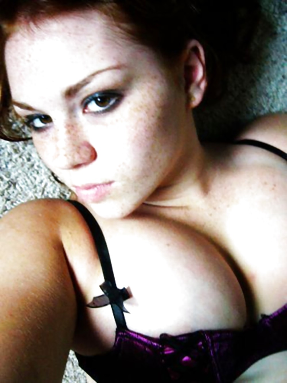 Pretty Amateur RedHead 3 porn pictures