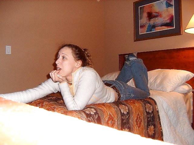 CANADIAN HOTTIE porn pictures