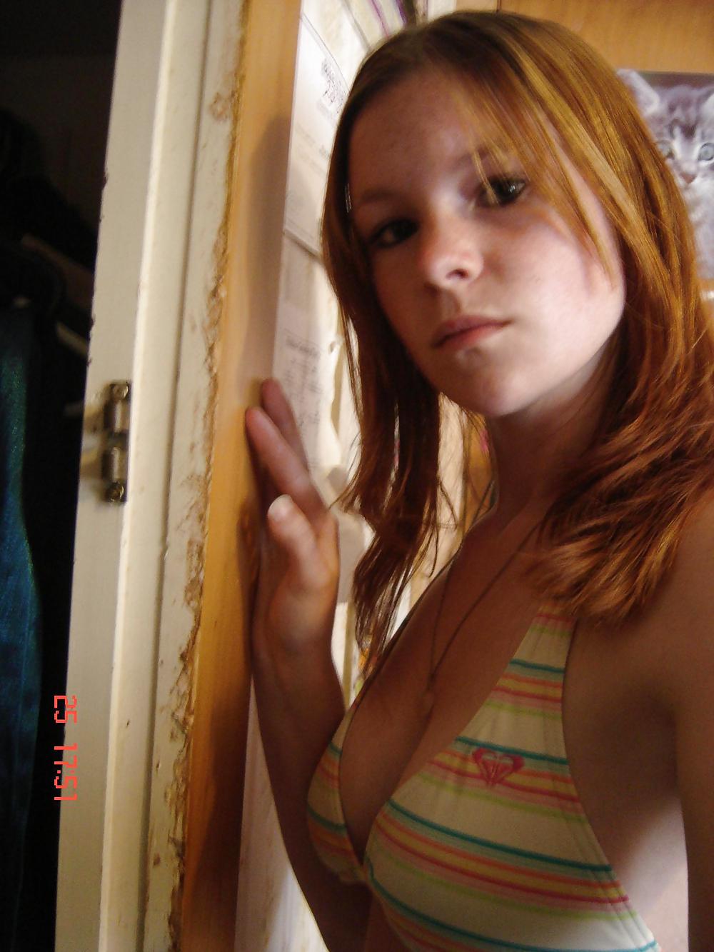 Amateur Redhead - Selfshoot porn pictures