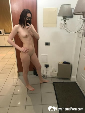 i love how i look in this mirror         