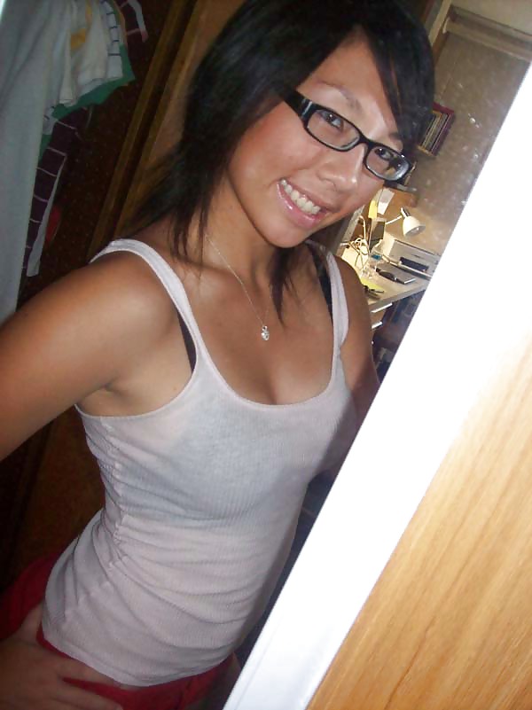 sexy teens in glasses porn pictures