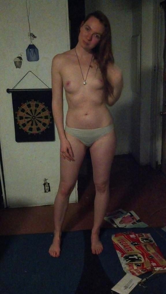 Amatours 118 porn pictures